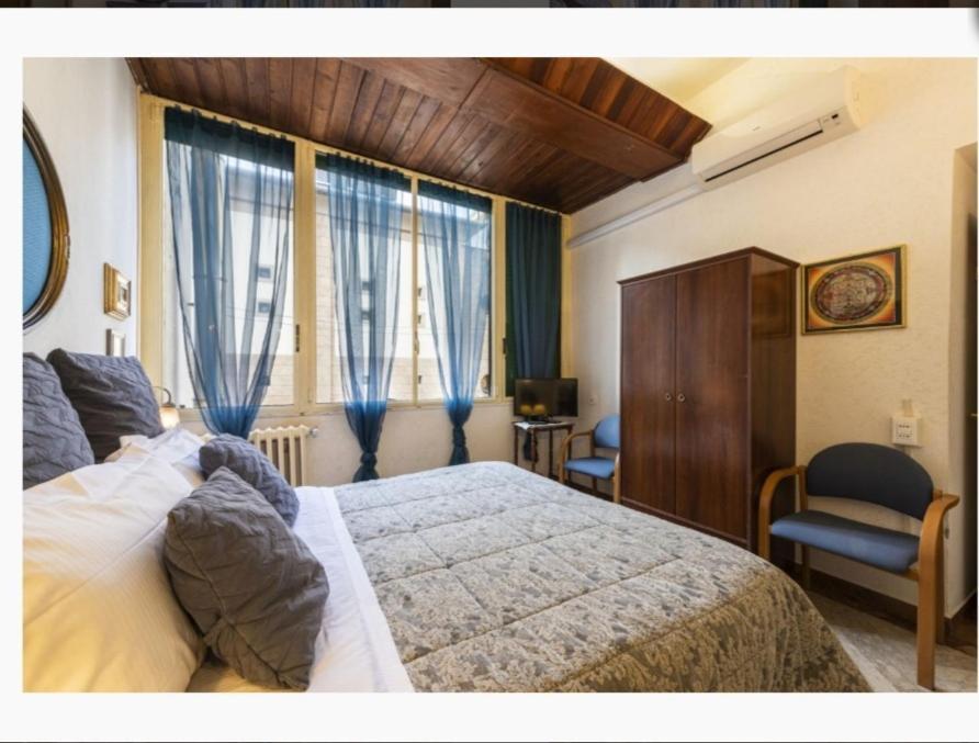 Tre Gigli Firenze Apartment, 5 Minutes From Station, Via Palazzuolo 55 Exteriör bild