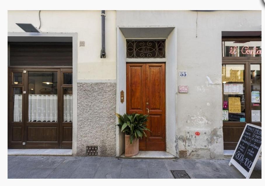 Tre Gigli Firenze Apartment, 5 Minutes From Station, Via Palazzuolo 55 Exteriör bild